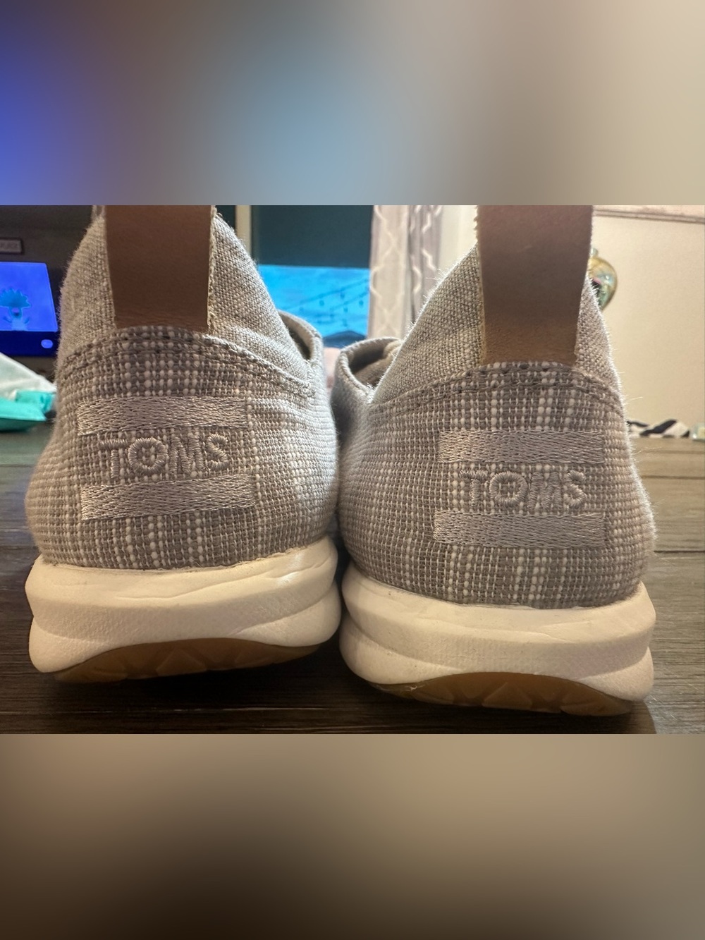 TOMS Kids Light Gray Knit Slip-On Sneakers